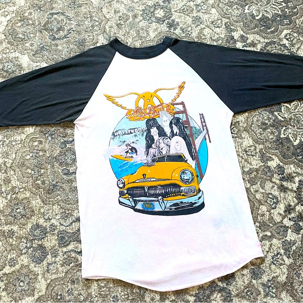 RARE size L vintage AEROSMITH 1988 “s.o.m.f” California tour Tshirt
